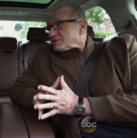 Ed O’Neill Wearing A Speedmaster in Modern Family 